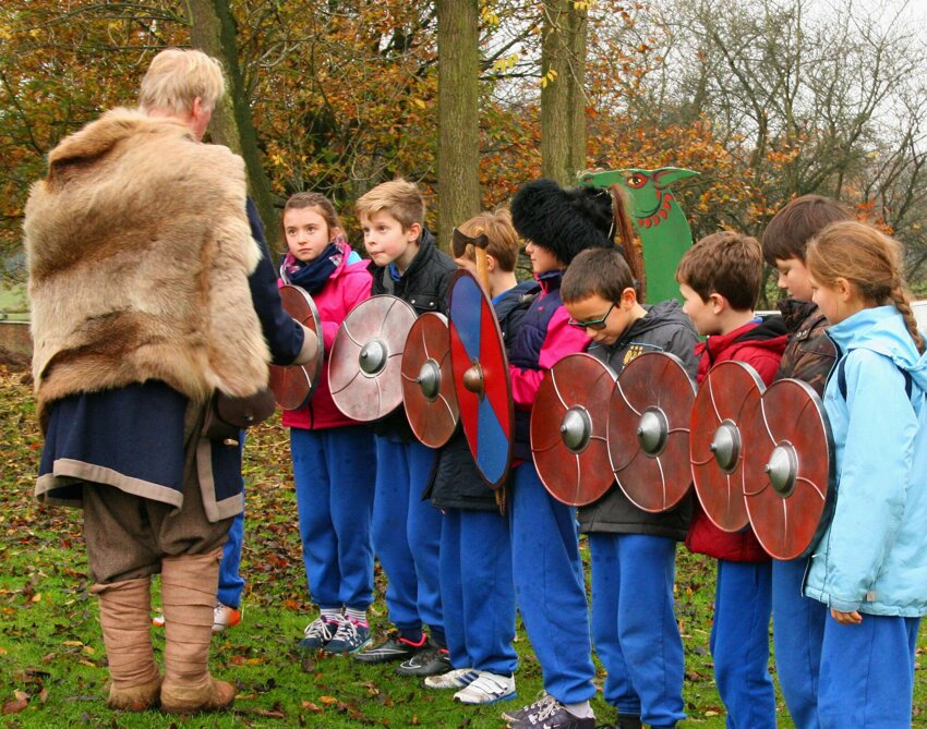 Image of Y5 Tatton Park, Anglo Saxon Workshop - History